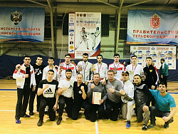 Сегодня завершилось первенство России по рукопашному бою среди юношей и девушек 16 -17 лет, мужчин и женщин до 21 года, которое проходило в г.Тула с 9 по 13 апреля 2018г. 